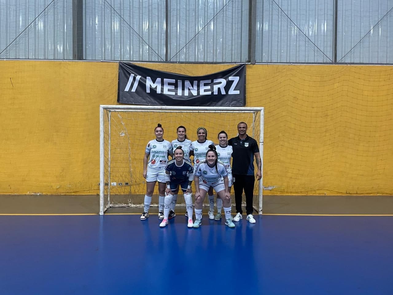 DEF Itaipulândia vence Arapongas e avança no Paranaense Feminino de Futsal