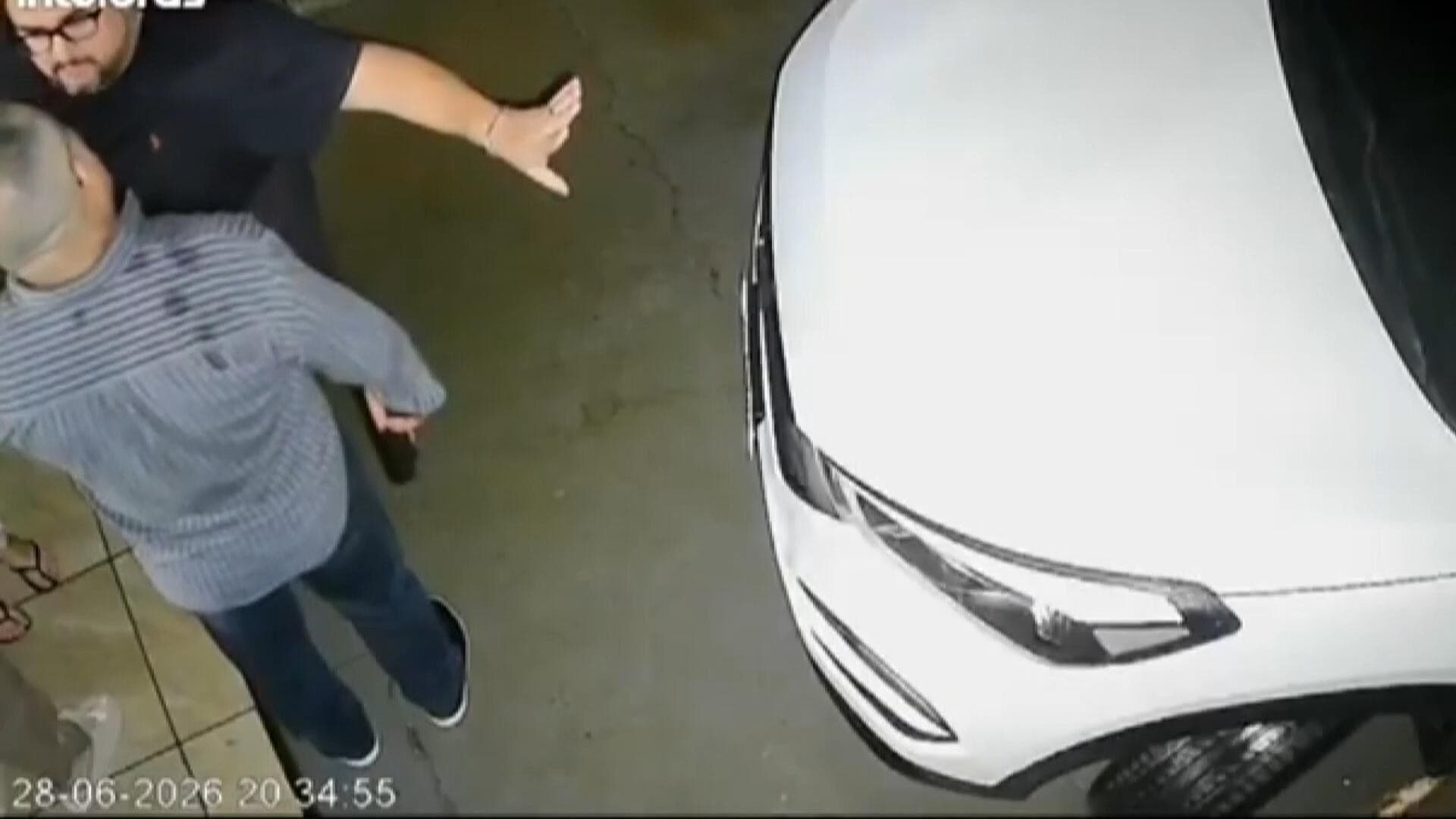 Câmera de segurança registra discussão fatal entre policial e advogado em Cascavel