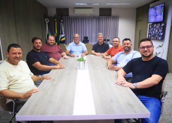 Prefeito e Vice reúnem-se com vereadores da base de apoio