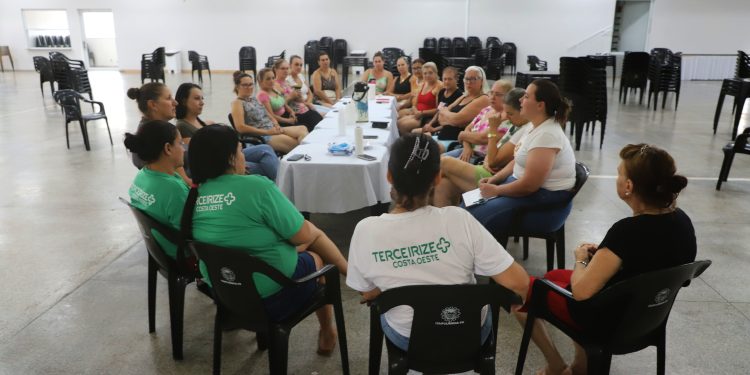Provopar reúne voluntárias e define programação para 2024