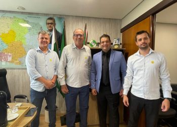 Prefeito Lindolfo Rui e Vice Adolfo Preis cumprem agenda junto Secretarias Estaduais e Assembleia Legislativa