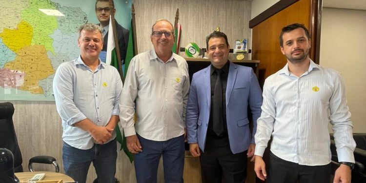 Prefeito Lindolfo Rui e Vice Adolfo Preis cumprem agenda junto Secretarias Estaduais e Assembleia Legislativa