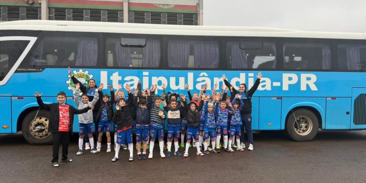Sub-08 e Sub-10 de Itaipulândia avançam à próxima fase do Campeonato Paranaense de Futsal Categorias de Base